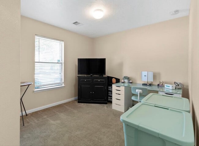 Photo - 16535 Burnell Oaks Ln