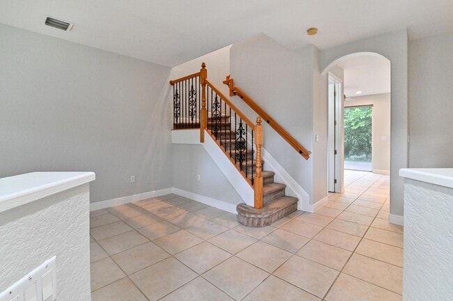 Photo - 106 Monterey Bay Dr