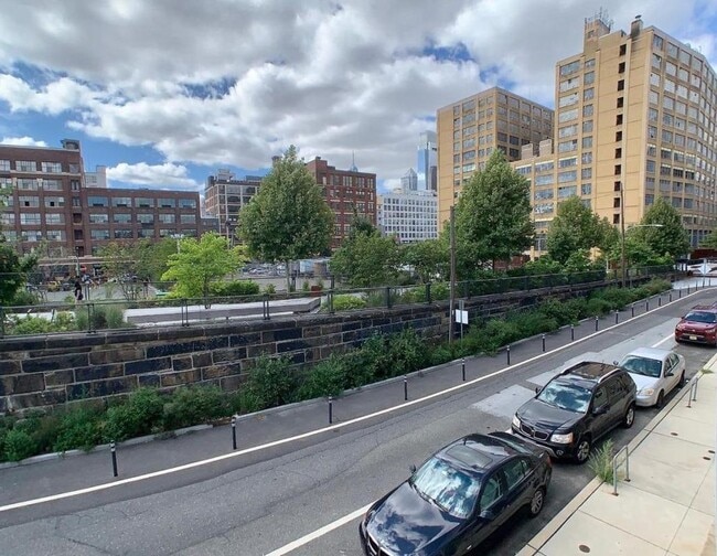Photo - 1213 Noble St Unit 2