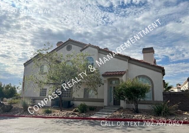 Building Photo - 380 Seine Way