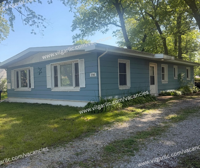 Building Photo - 2783-2785 Brown Unit 2785