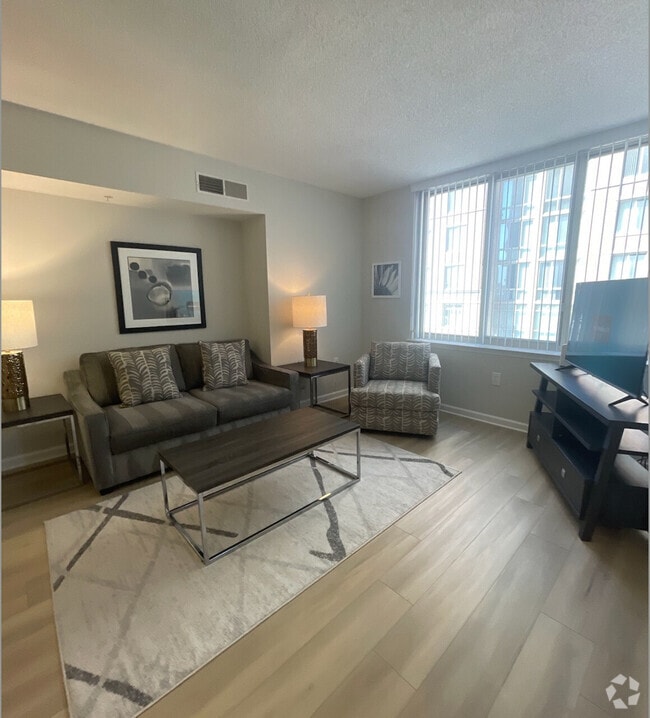 Building Photo - 2310 Eisenhower Ave Unit ID1255368P Rental
