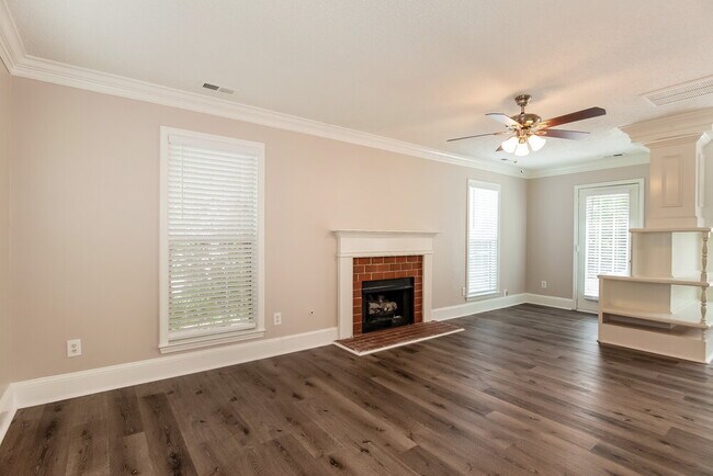 Photo - 10021 Northwoods Forest Dr