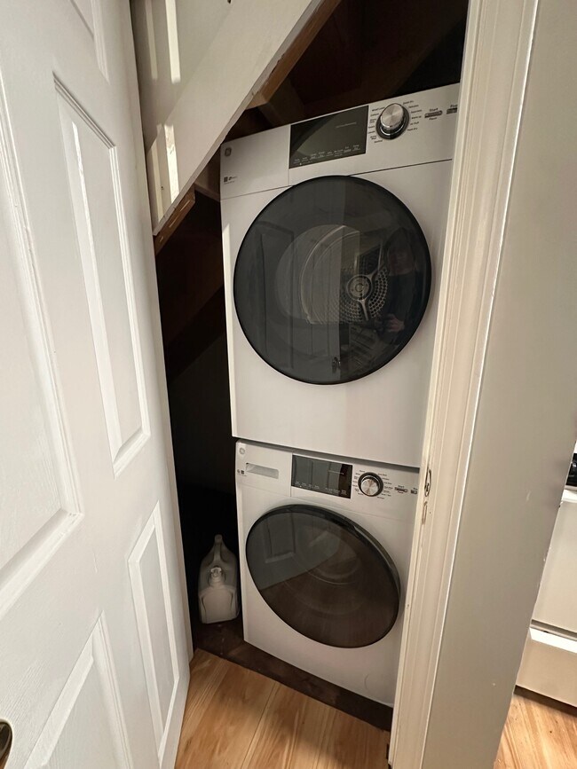 Photo - 68 Broadway Unit B