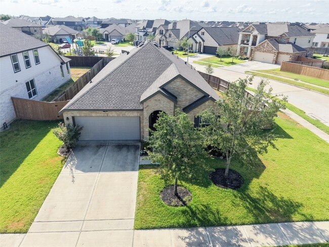 Building Photo - 8446 Manta Ray Dr