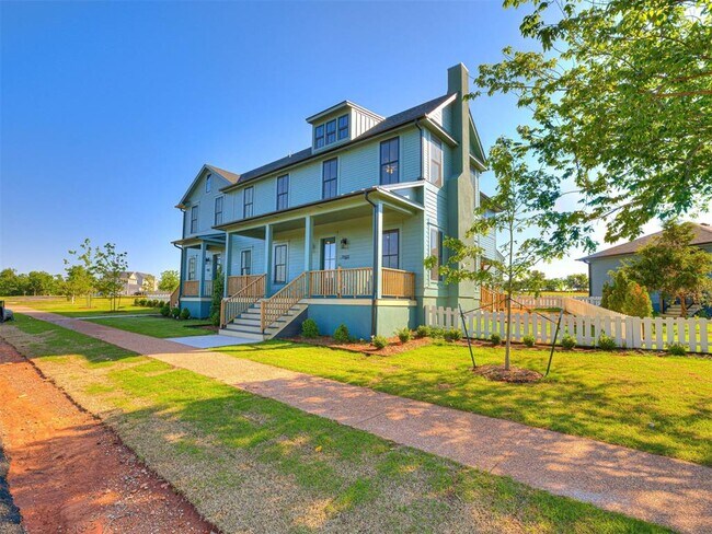 Photo - 29612 Memory Ln