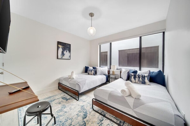 2166 SW 14th Terrace Unit SI ID1388875P