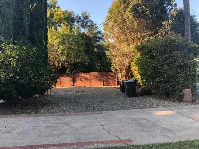 Photo - Carmichael Colony