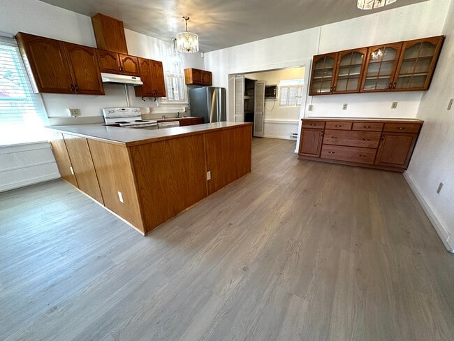 Photo - Two bedroom, one bath on west Line Street