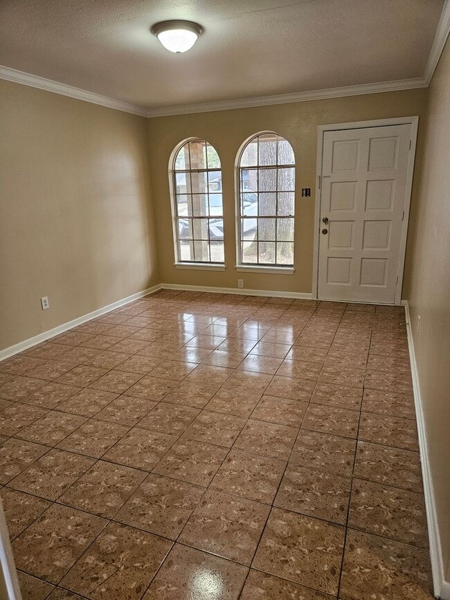 Photo - 780 Randy Ln