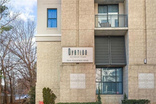 Photo - 3040 Peachtree Rd NW Unit 605