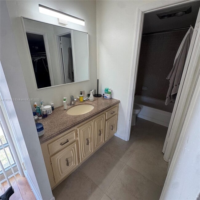 Photo - 7011 Environ Blvd Unit 314