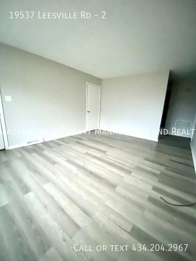 Photo - 19537 Leesville Rd Unit 2