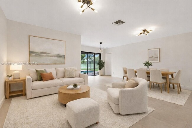 Photo - 8460 Menteith Terrace