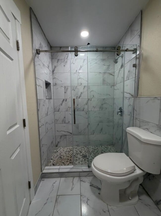 1234 E Esther St Unit 1234