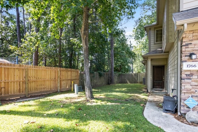 Photo - 1766 Parkside Shrs Ln