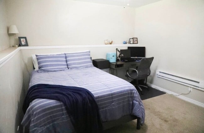 Photo - 1340 W 450 N