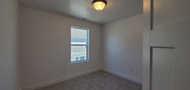 Photo - 3841 Mossmorran Ln