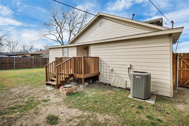 Photo - 1322 N Powell Pkwy