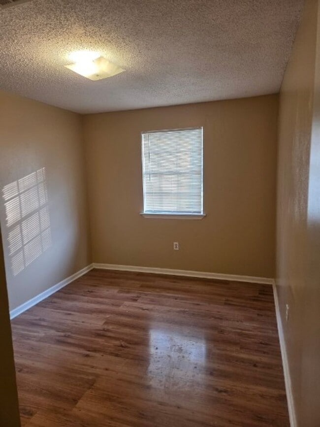 Photo - Rent with confidence, live with ease