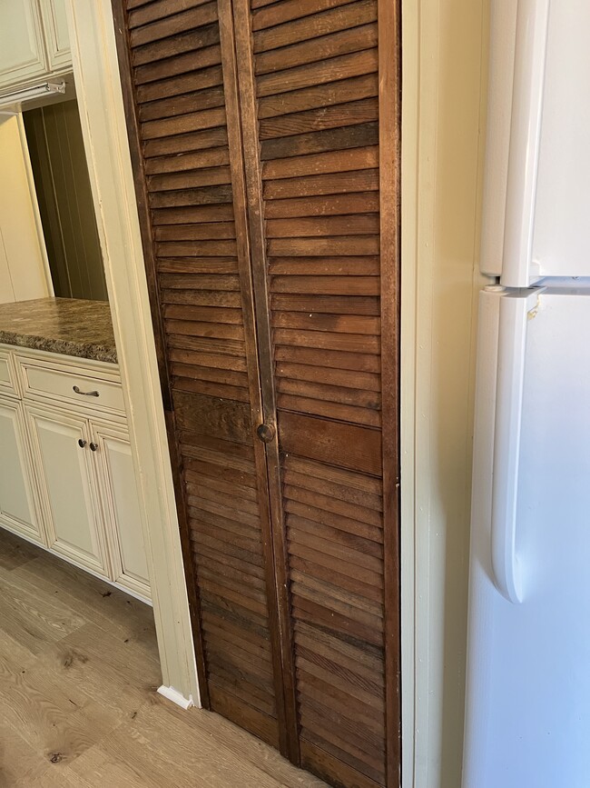 Galley kitchen with pantry - 2215 Wildcat Creek Rd House