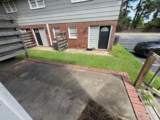 Photo - 131 Wall St Unit 117
