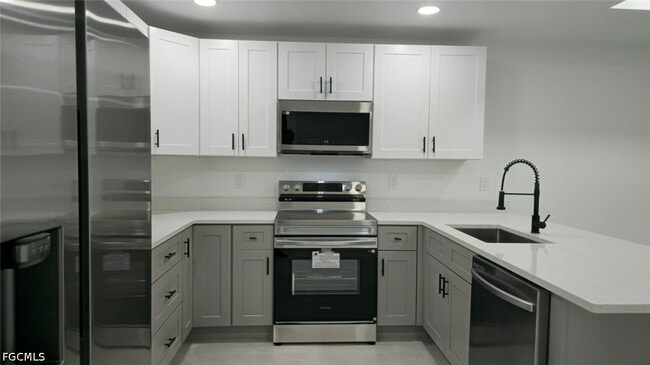 Photo - 4429 26th St SW