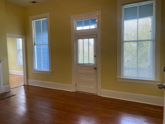 Photo - 1116 Habersham St Unit 402-2