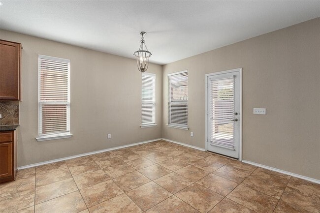 Photo - 11224 Dunlop Terrace