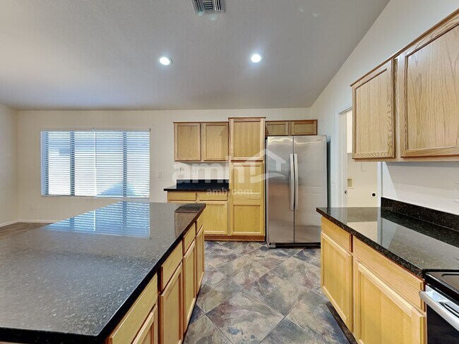 Photo - 15912 W Carmen Dr