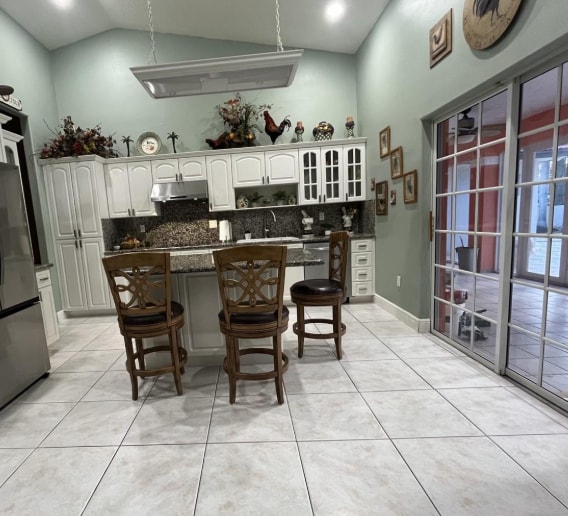 Photo - 450 NW 130th Ave