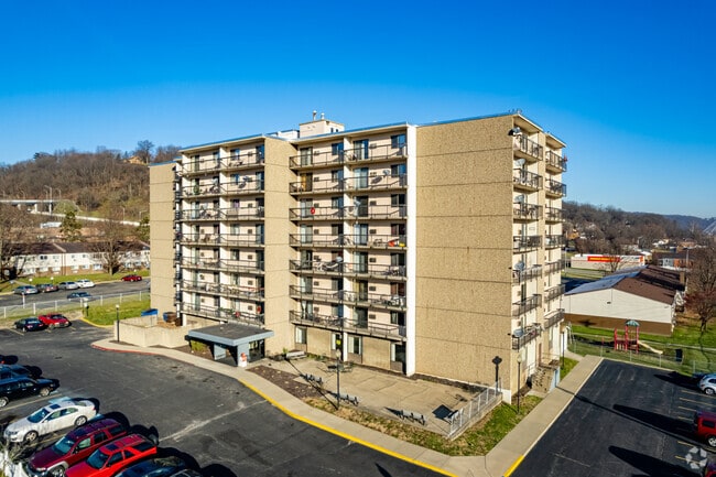 Gaylord Tower - Gaylord Tower Apartments