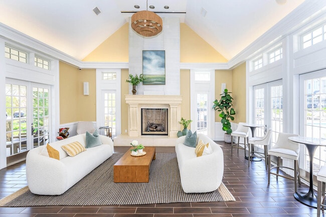 Photo - Knoll Crest Apartments