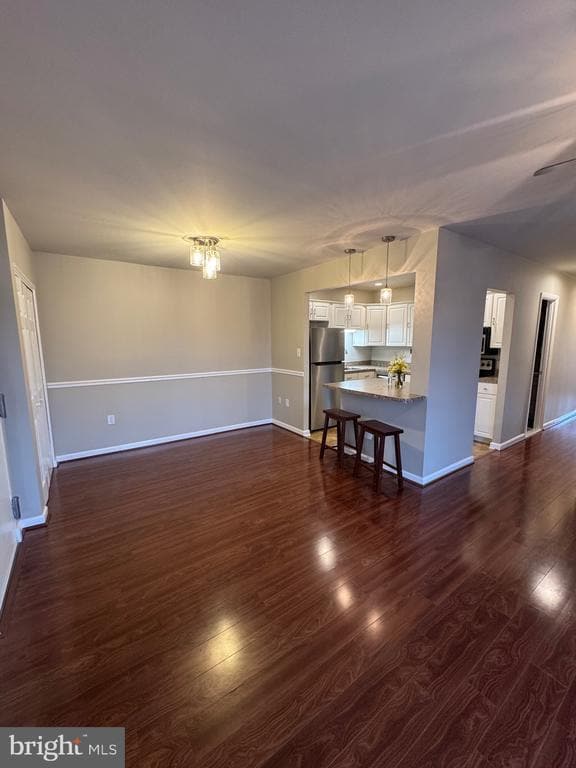 Building Photo - 327 St Marys Ave Unit 7K