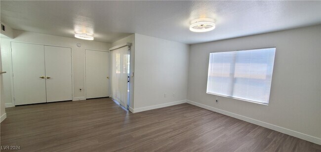 Photo - 555 E Silverado Ranch Blvd Unit 1104