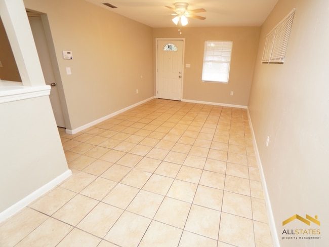 Photo - 2808 Southwood Dr