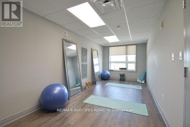 Photo - 35 Southshore Cres Unité 123