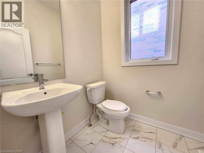 Photo - 70 Eastbridge Ave