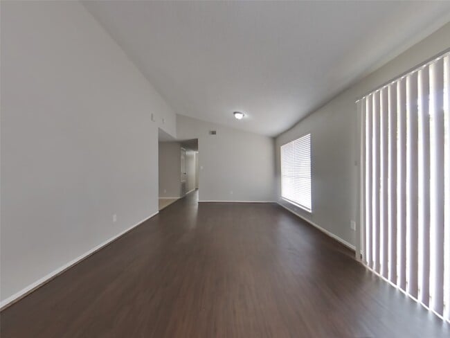 Photo - 17803 Glenmark Dr