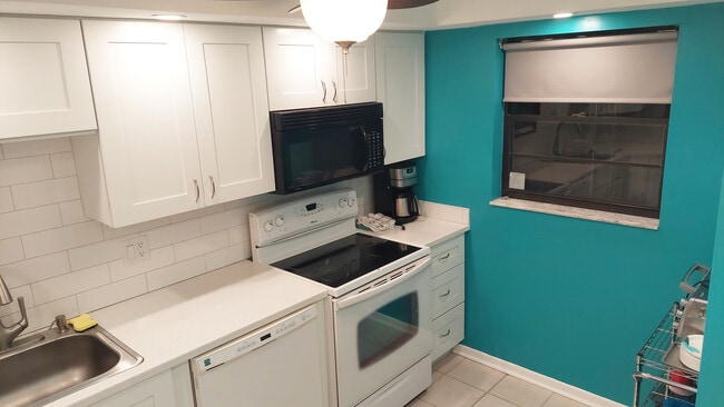 Photo - 367 S Federal Hwy Unidad C124