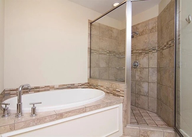 Photo - 2606 Shelby Ave