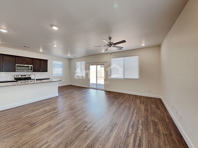 Photo - 308 Palazza Reserve Pl