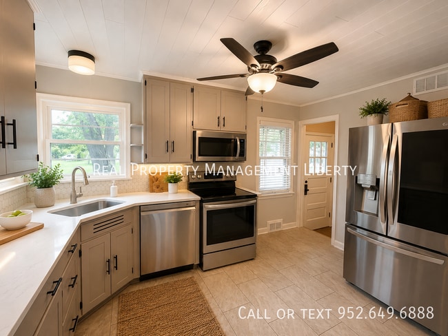 Photo - 5201 W 28th St