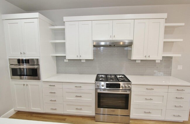 Photo - 3468 E Berghan St