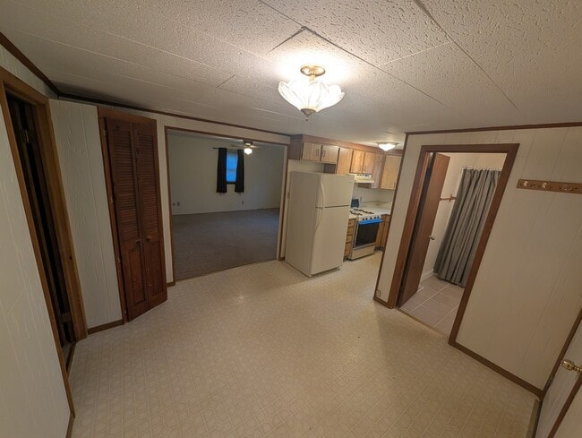 Photo - 6175 Zorn Rd