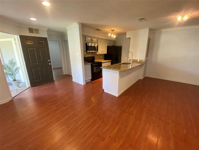 10616 Mellow Meadow Dr Unidad 11D