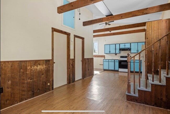 Open concept living / kitchen area - 142 NH Route 25 Unit 1