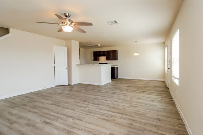 Photo - 11966 Munich Dr