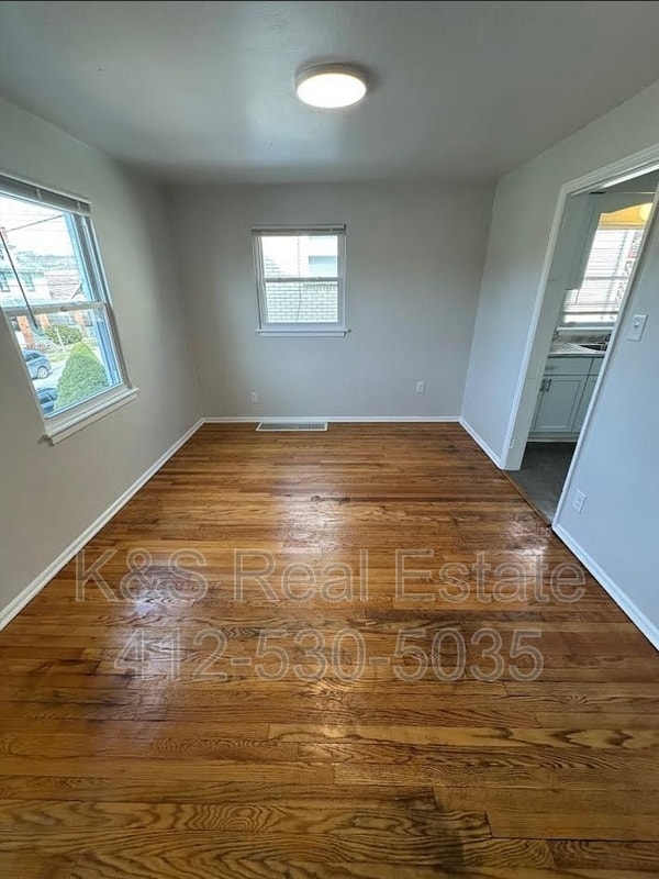 Photo - 308 Marie St