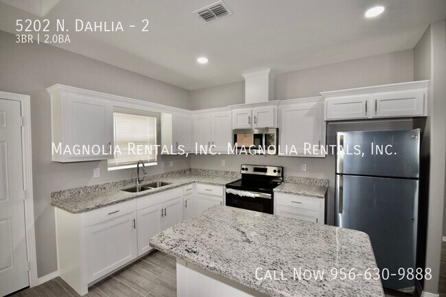 Photo - 5202 N Dahlia St Unit 2